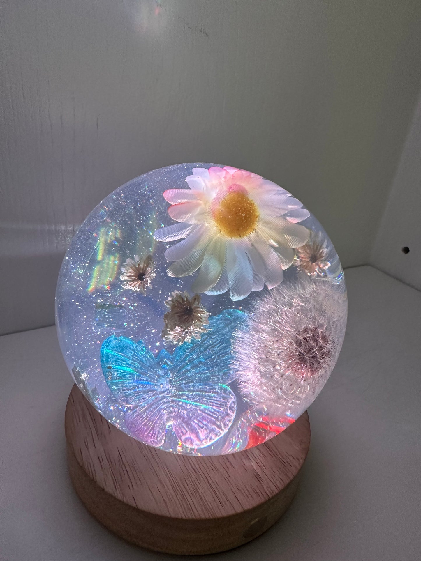 Large Daisy, Dandelion, and Butterfly Sphere