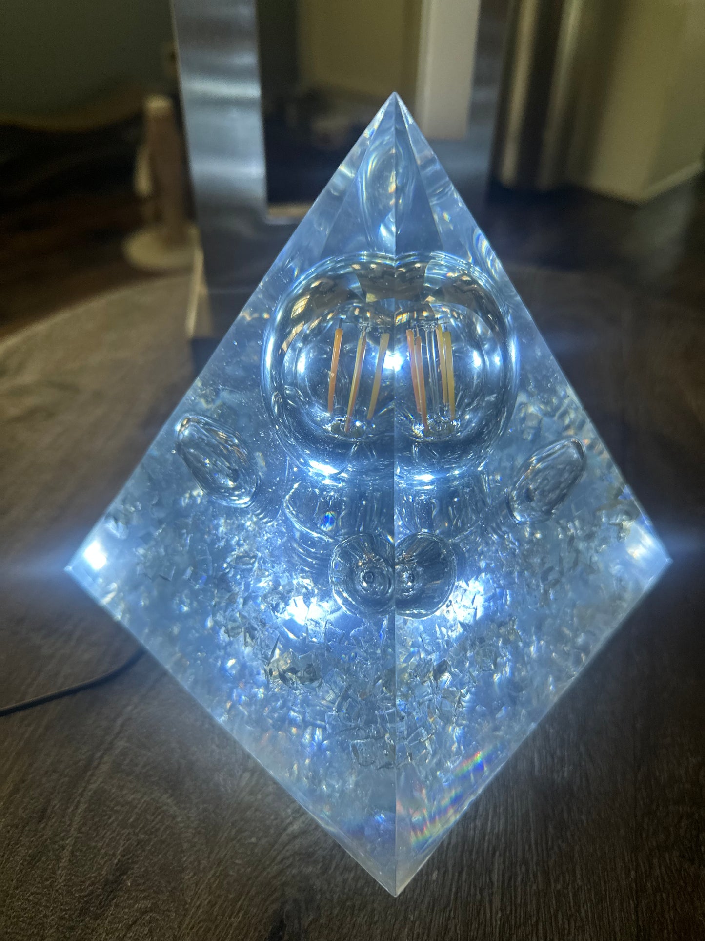 Bulb Lotus Pyramid